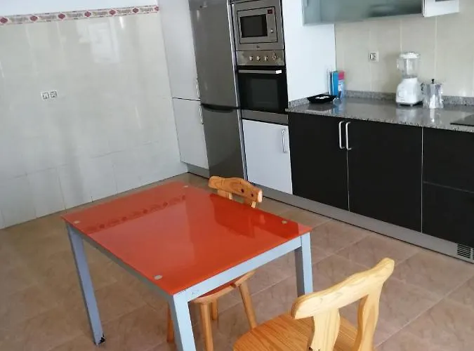 Casa Iglesias En Pantin * Valdoviño